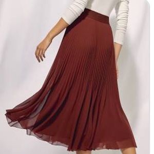 Twirl Skirt in Rust